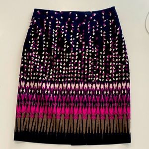 Ann Taylor contemporary fit skirt, size 2, black/fucsia/tan prints